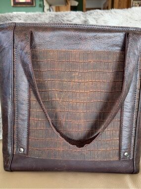 Brown Leather Tote Computer Bag with Croc Texture